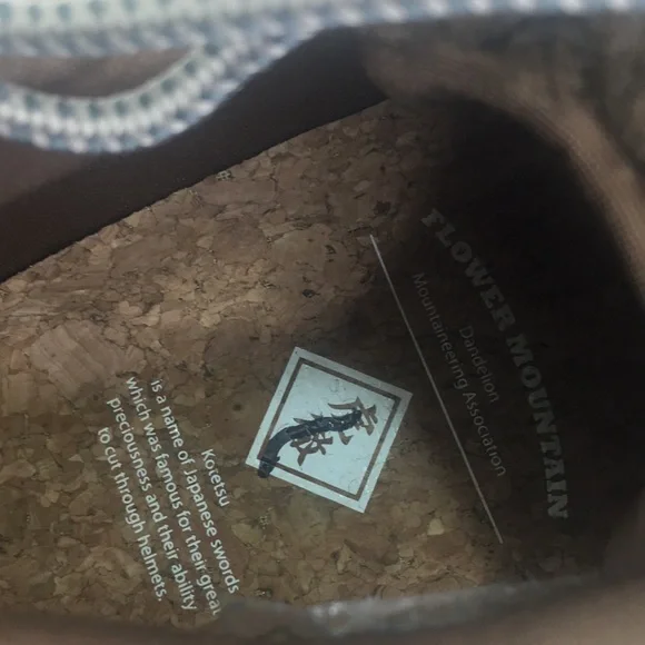 New Flower Mountain Women's Noa Sneaker Faux Shearling Kotetsu Tan - Picture 8 of 10